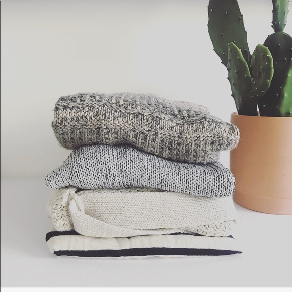 BOOKMARK my closet for the latest & greatest - Picture 3 of 5